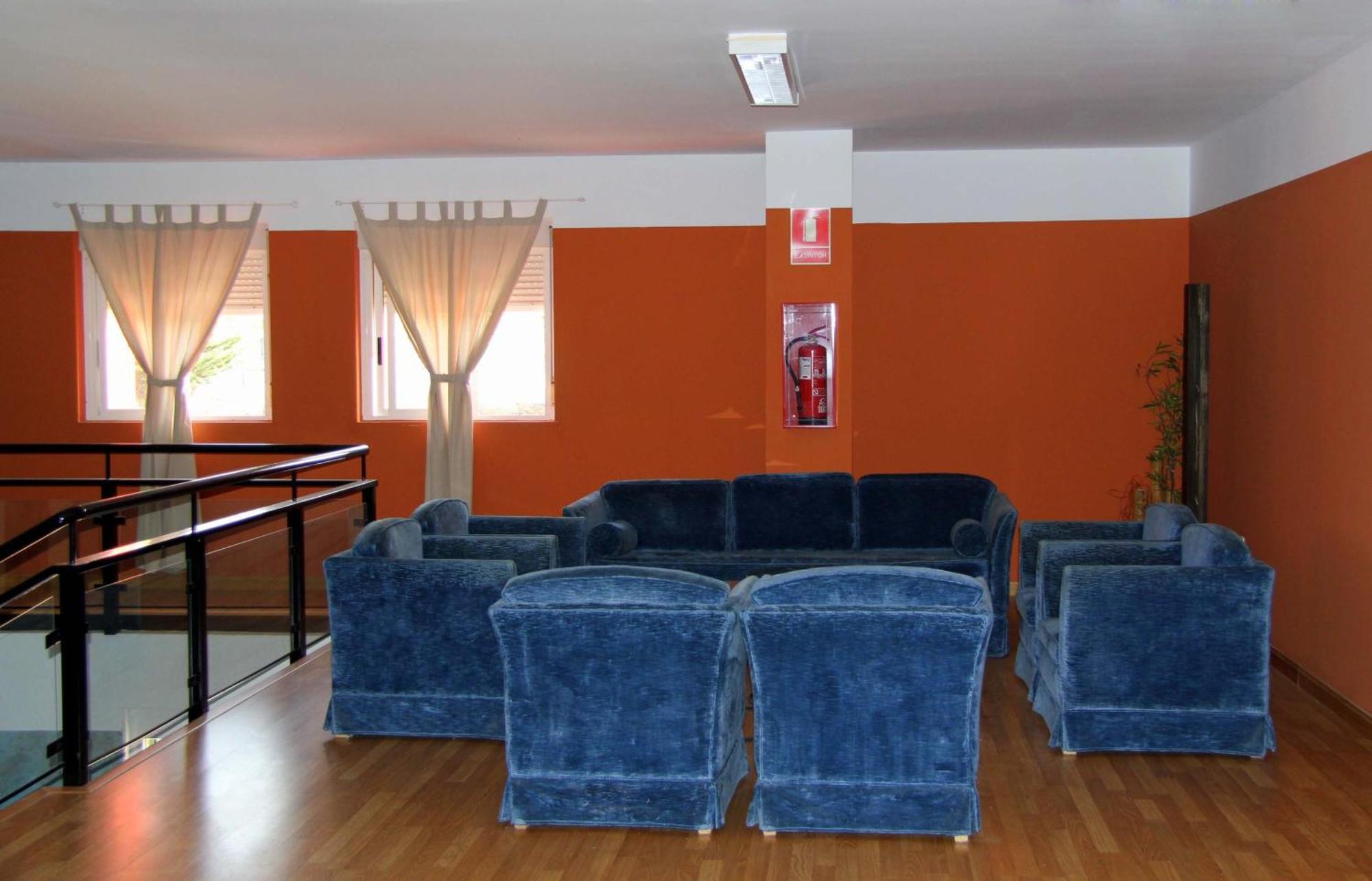 Ahc Hoteles Caces Exterior foto