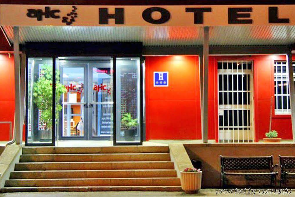 Ahc Hoteles Caces Exterior foto